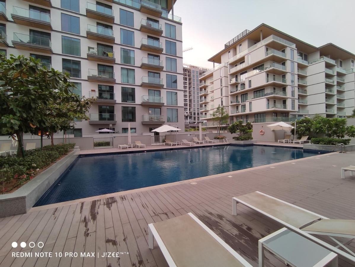 Notable 2Br At Sobha Hartland Greens Mbr City By Deluxe Holiday Homes Dubái Exterior foto